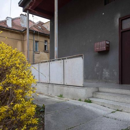 Ferienwohnung Modern Studio Near British Square Zagreb Exterior foto